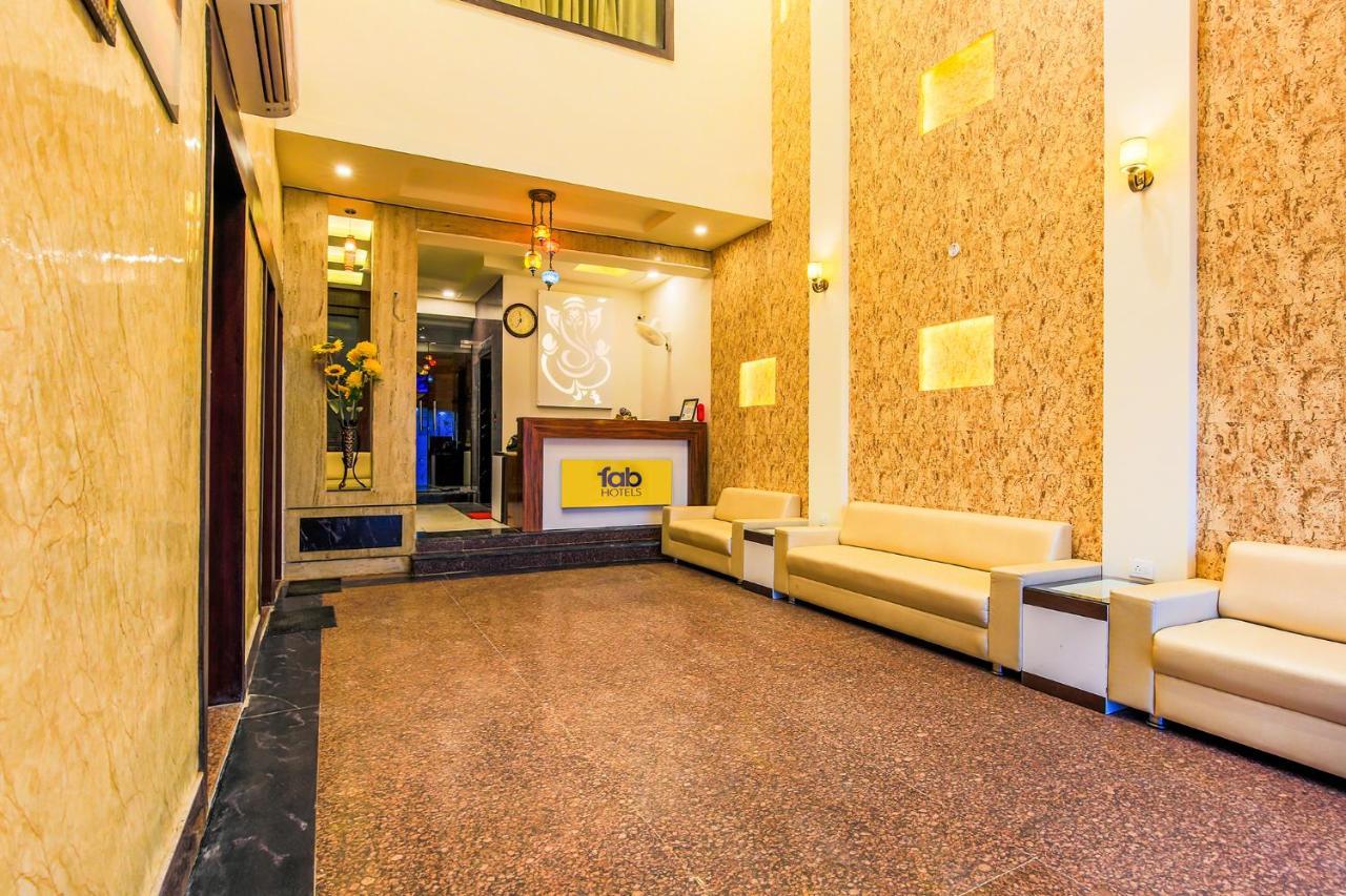 Fabhotel Star Of Taj Restobar Fatehabad Road Agra  Exterior foto